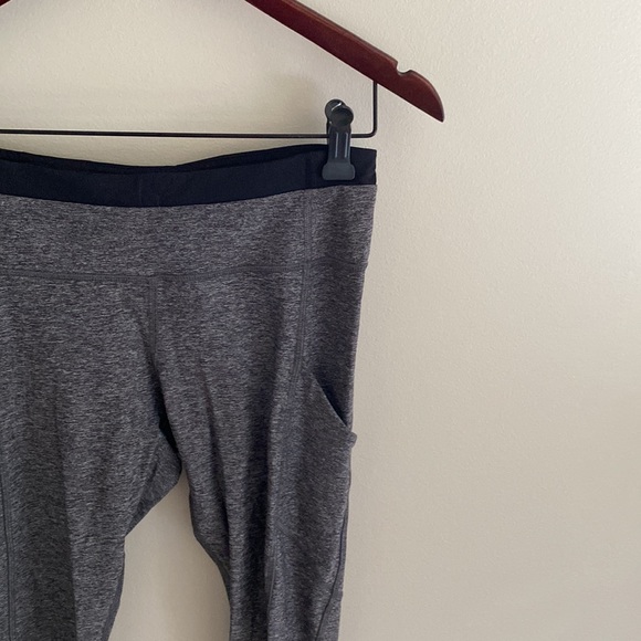 Lululemon Speed Tight V Leggings - Picture 2 of 4